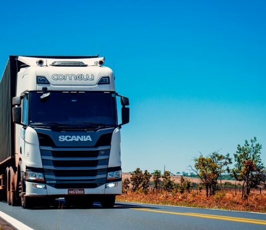 8 Great Reasons Why You Should Consider Becoming An HGV Driver HGV Driver