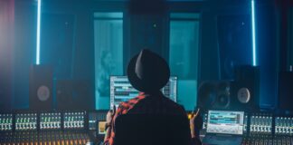 London’s Innovations in Virtual Music Production: Navigating the Digital Frontier Virtual Music Production